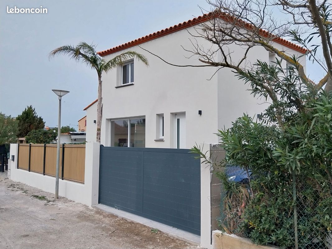 Maison 4 pièces 105 m² · à Sainte-Marie-la-Mer · 105 m² · 389 000 €