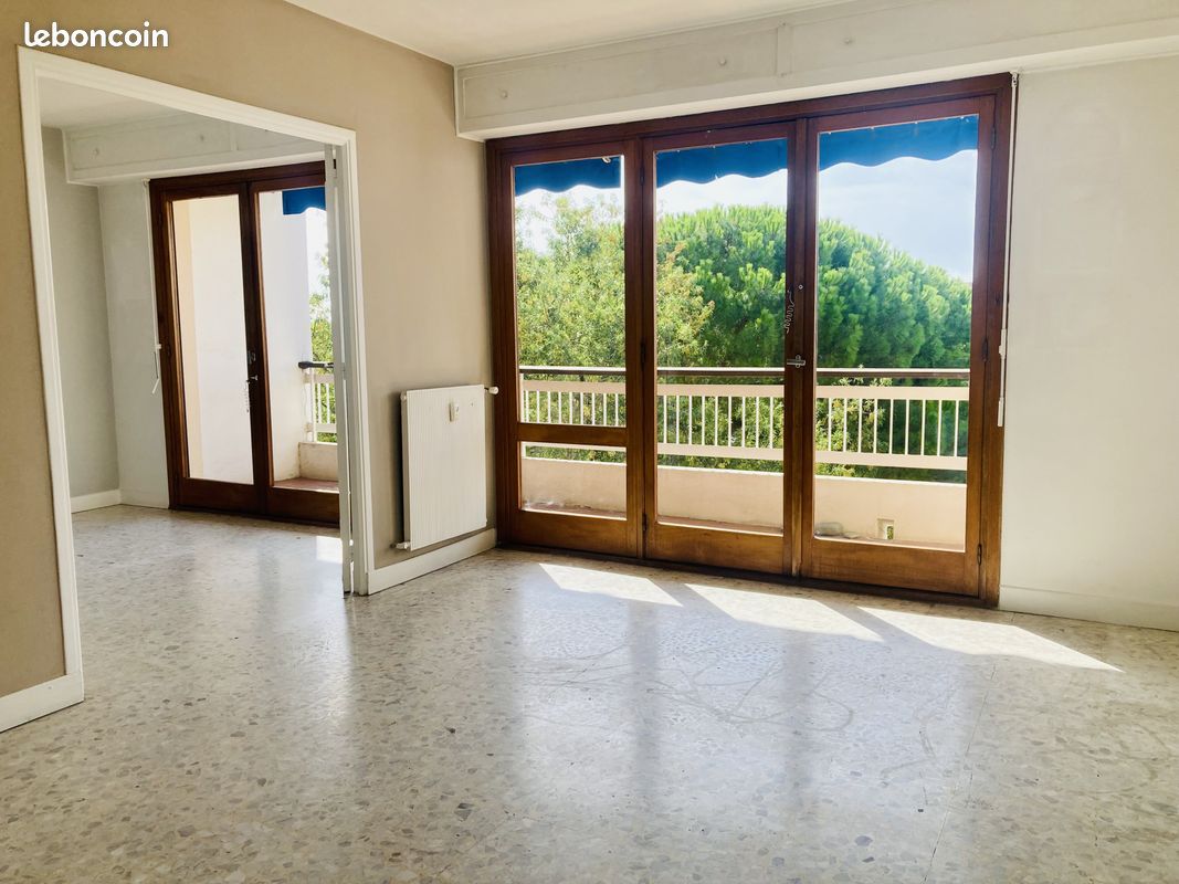 Appartement 4 pièces 79 m² · à Hyères · 79 m² · 293 000 €