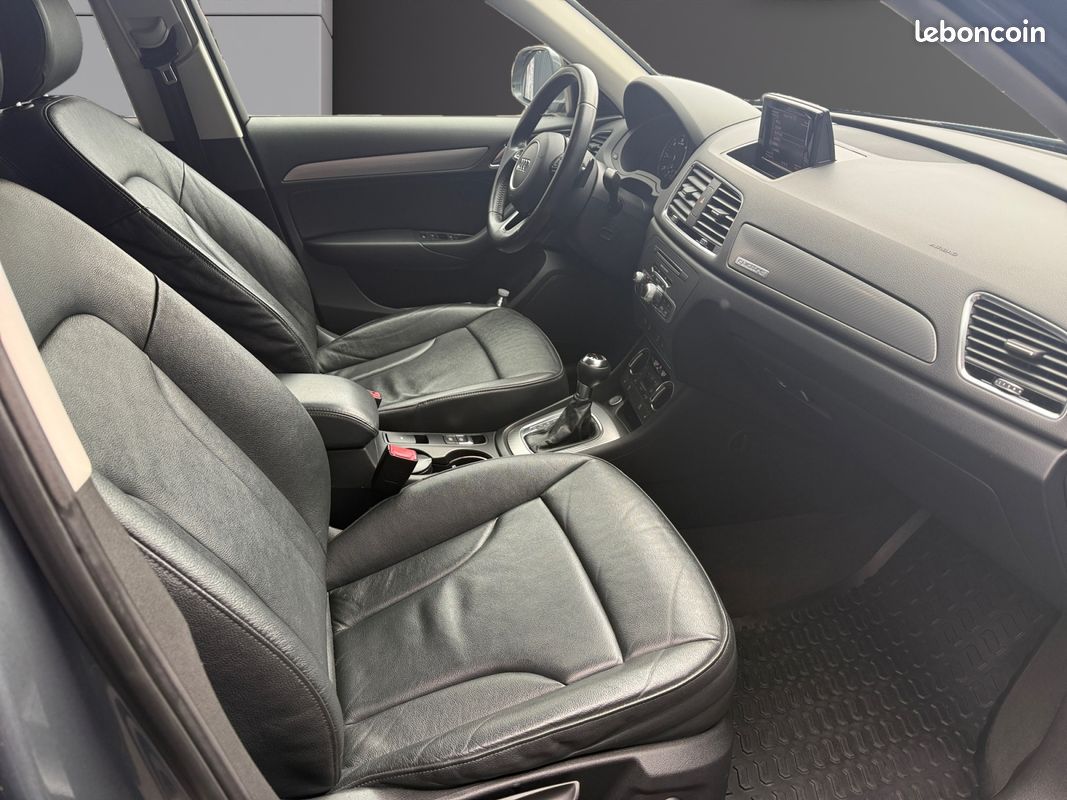 Audi Q3 2.0 TDI 184 Quattro S Tronic - S Line - Caméra - Sièges Chauffant - Attelage - Suivi Audi (image 10)