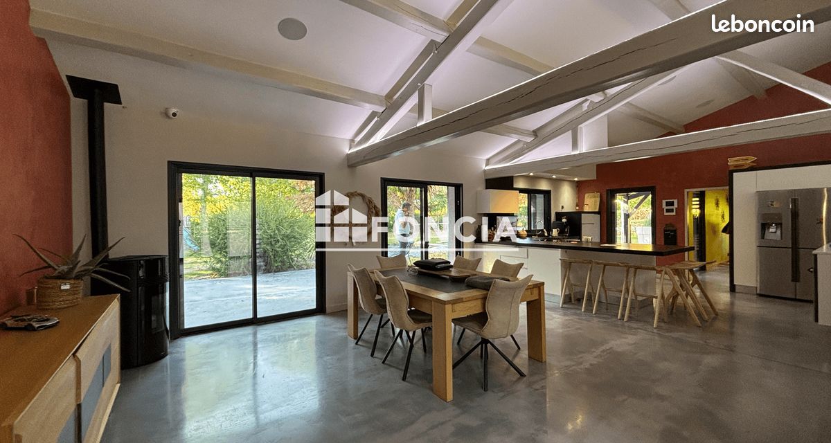 Maison 8 pièces 205 m² · à Cholet · 205 m² · 650 000 €
