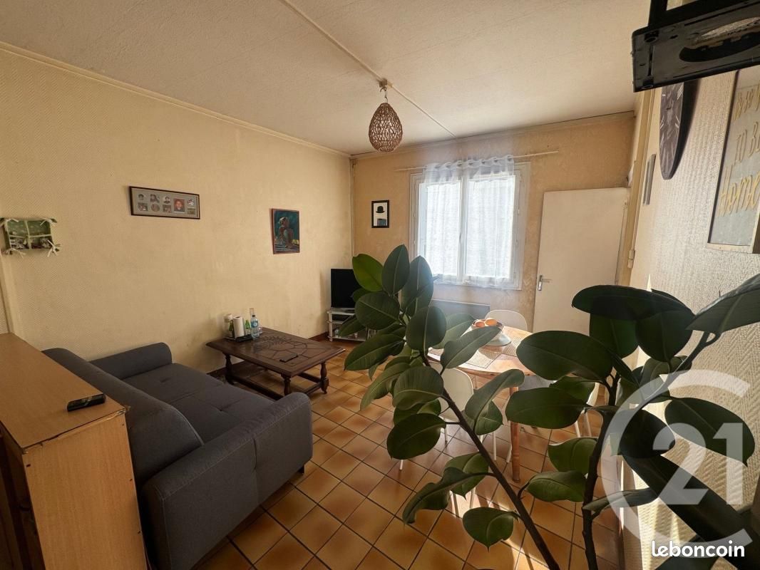 Maison 2 pièces 51 m² · à Angoulême · 51 m² · 66 000 €
