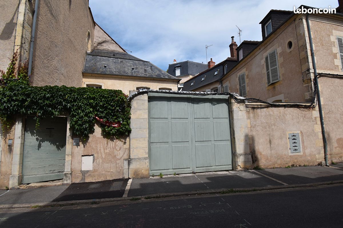 Appartement 7 pièces 149 m² · à Nevers · 148,7 m² · 189 000 €
