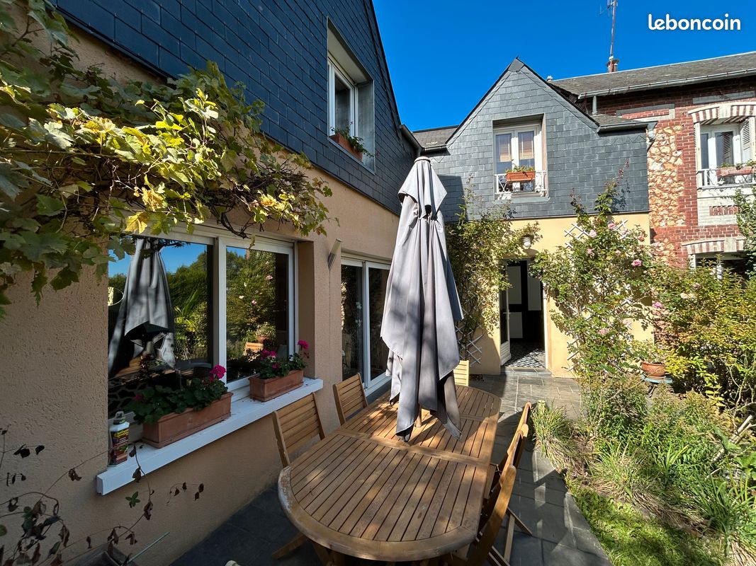 Maison 6 pièces 175 m² · à Mont-Saint-Aignan · 175 m² · 670 000 €