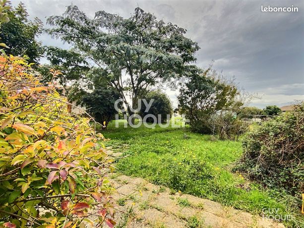 Terrain 503 m² SAINT LAURENT DE MURE