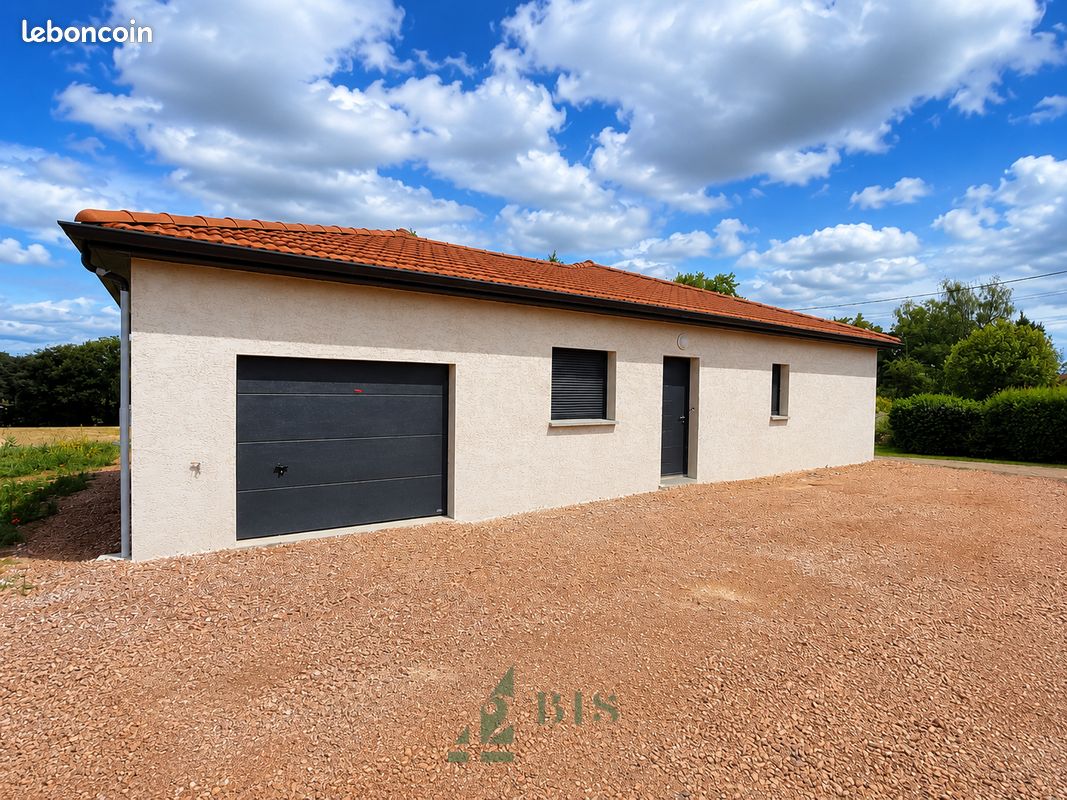 Maison 5 pièces 130 m² · à Saint-Romain-la-Motte · 130 m² · 279 000 €