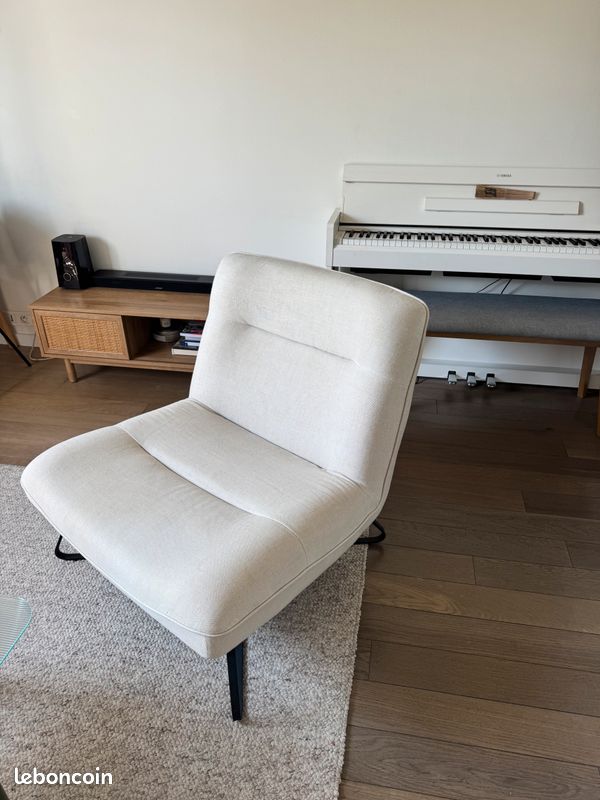 Fauteuil tissu pur lin, Helma Ampm (image 1)