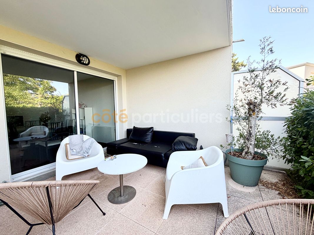 Appartement 3 pièces 74 m² · à Royat · 74 m² · 915 €