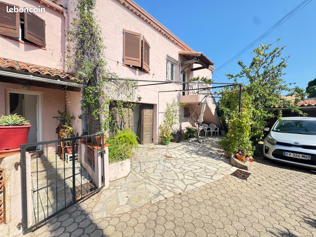 Appartement 2 pièces 38 m² · à Cagnes-sur-Mer · 38 m² · 135 000 €