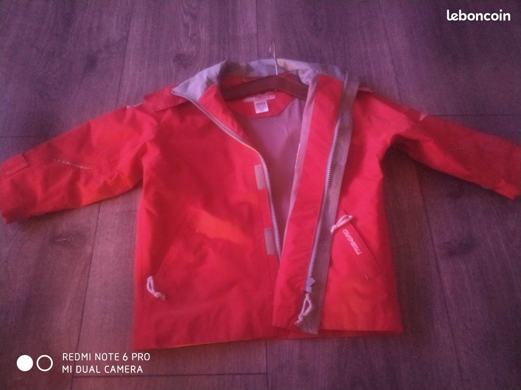 Coupe vent Queshua 4 ans (image 1)