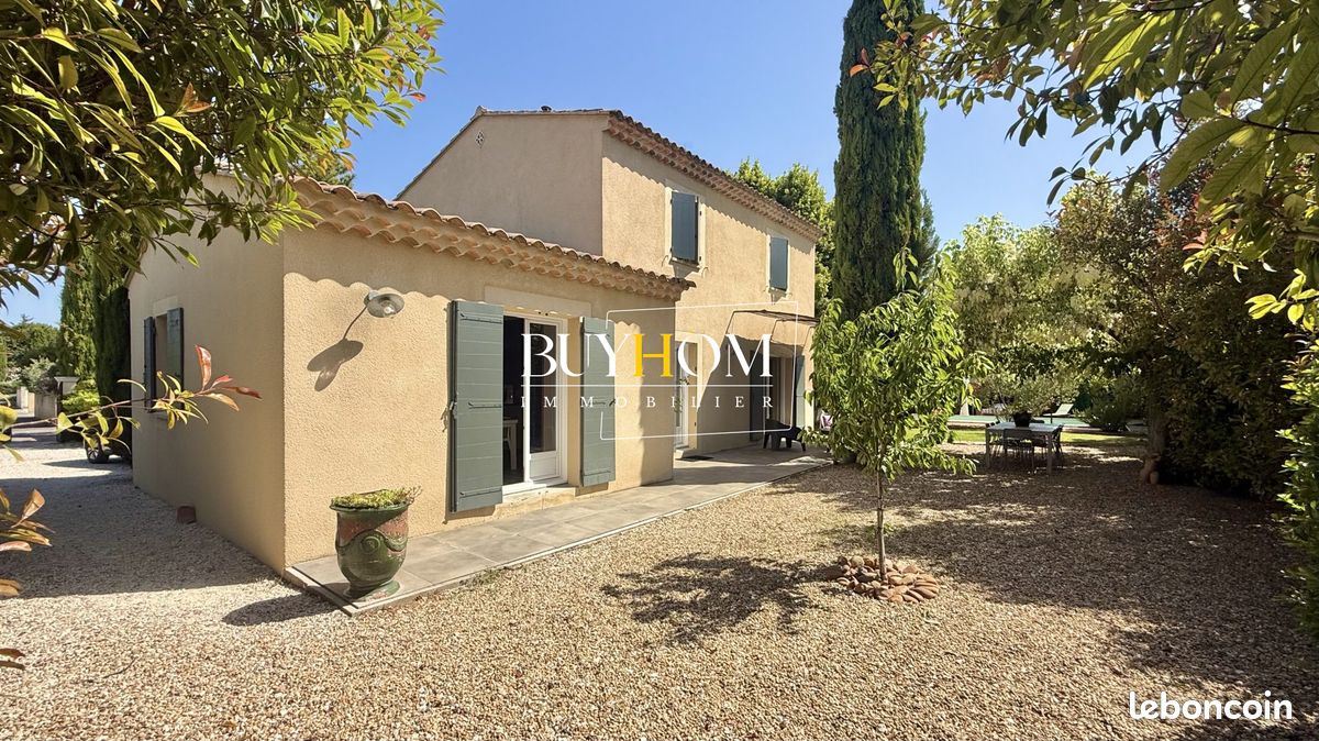 Maison 4 pièces 118 m² · à L'Isle-sur-la-Sorgue · 118 m² · 680 000 €