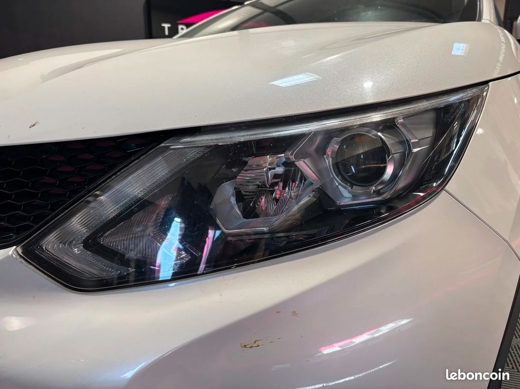 NISSAN QASHQAI 1.6 dCi 130 Stop/Start Tekna - excellent état - 86 000 km - intérieur cuir (image 38)