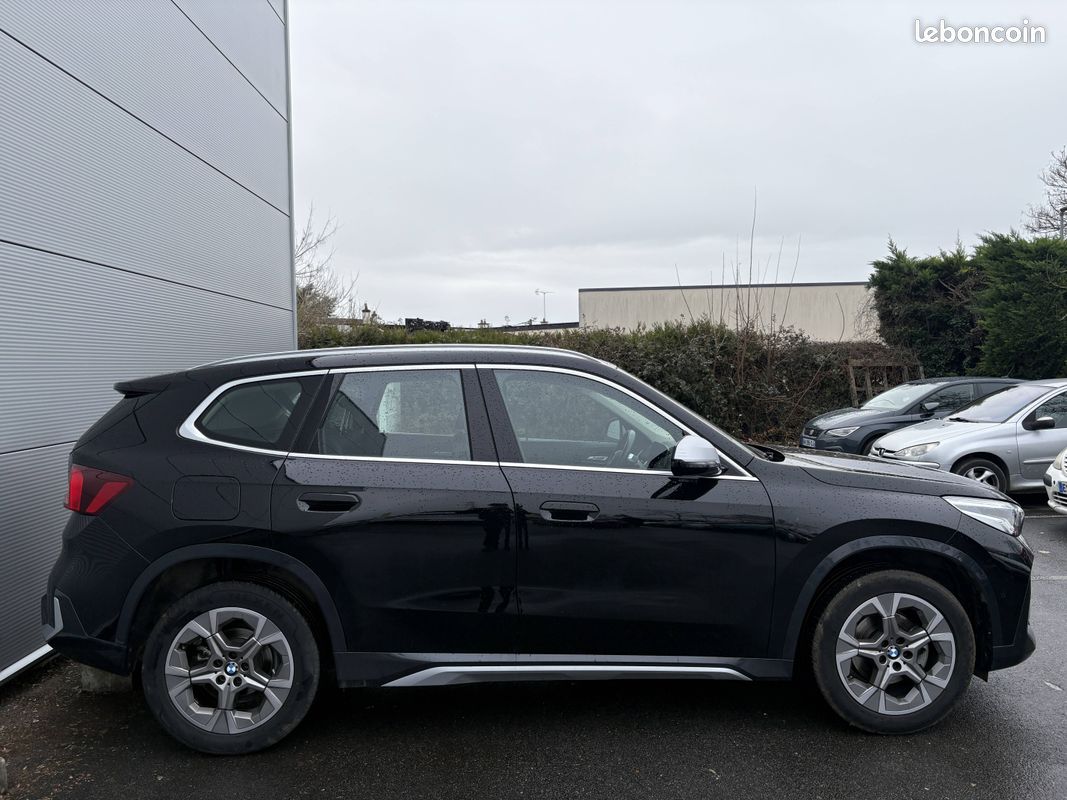 BMW X1 sDrive 18i 136ch DKG7 xLine (image 4)