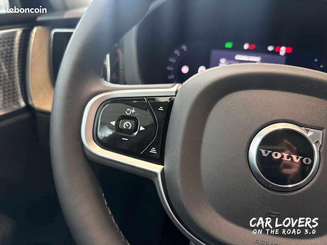 VOLVO XC60 T6 AWD Ultra (image 23)