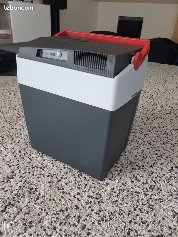 Mobicool MT26 Glacière Thermoélectrique 25L - Fonctionne Sur 12V/230V, Transport Facile