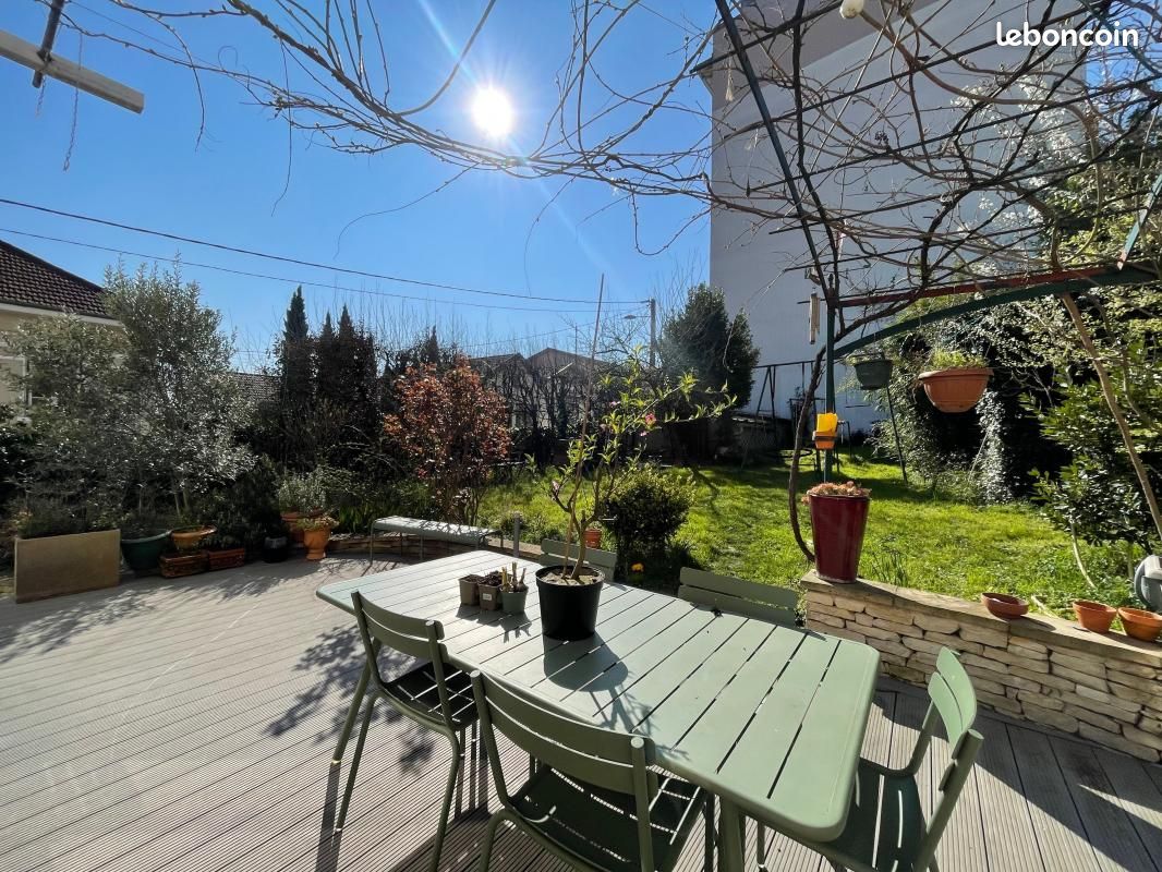Maison 8 pièces 190 m² (image 2)