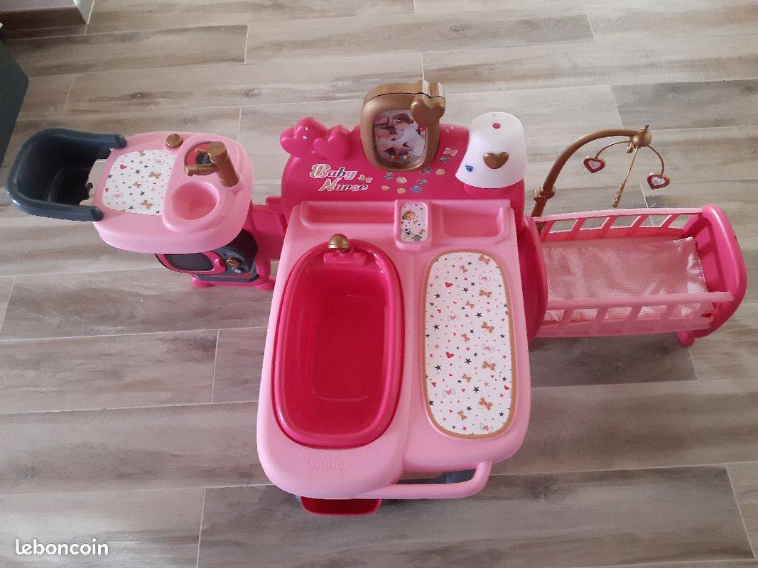 Baby nurse (image 1)