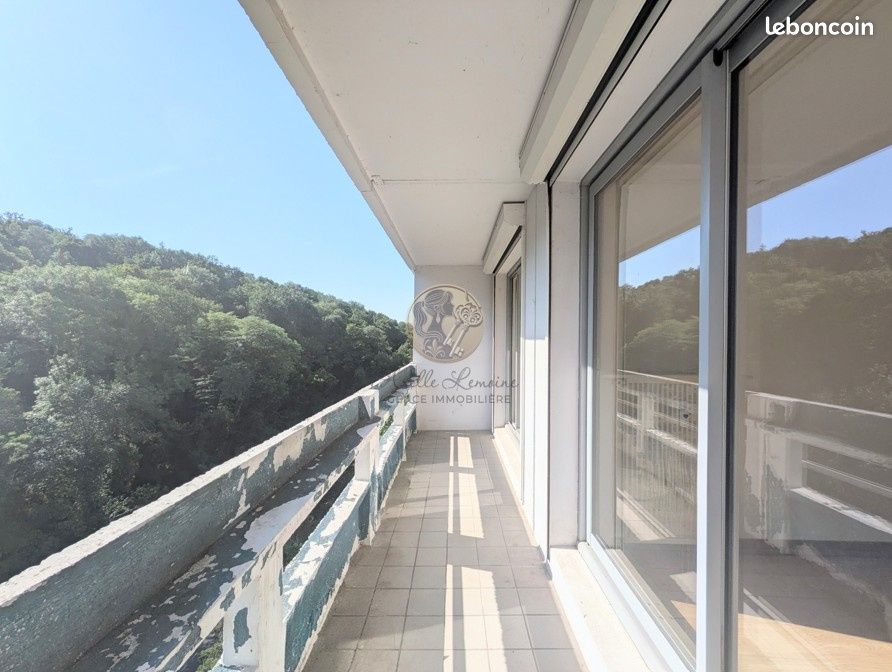 Appartement 3 pièces 64 m² · à Sainte-Foy-lès-Lyon · 64 m² · 200 000 €