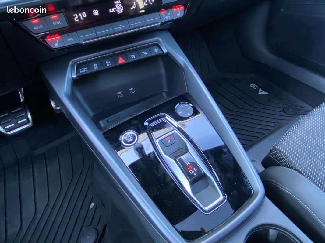 AUDI A3 Berline TFSI 150 ch Hybride S line (image 22)