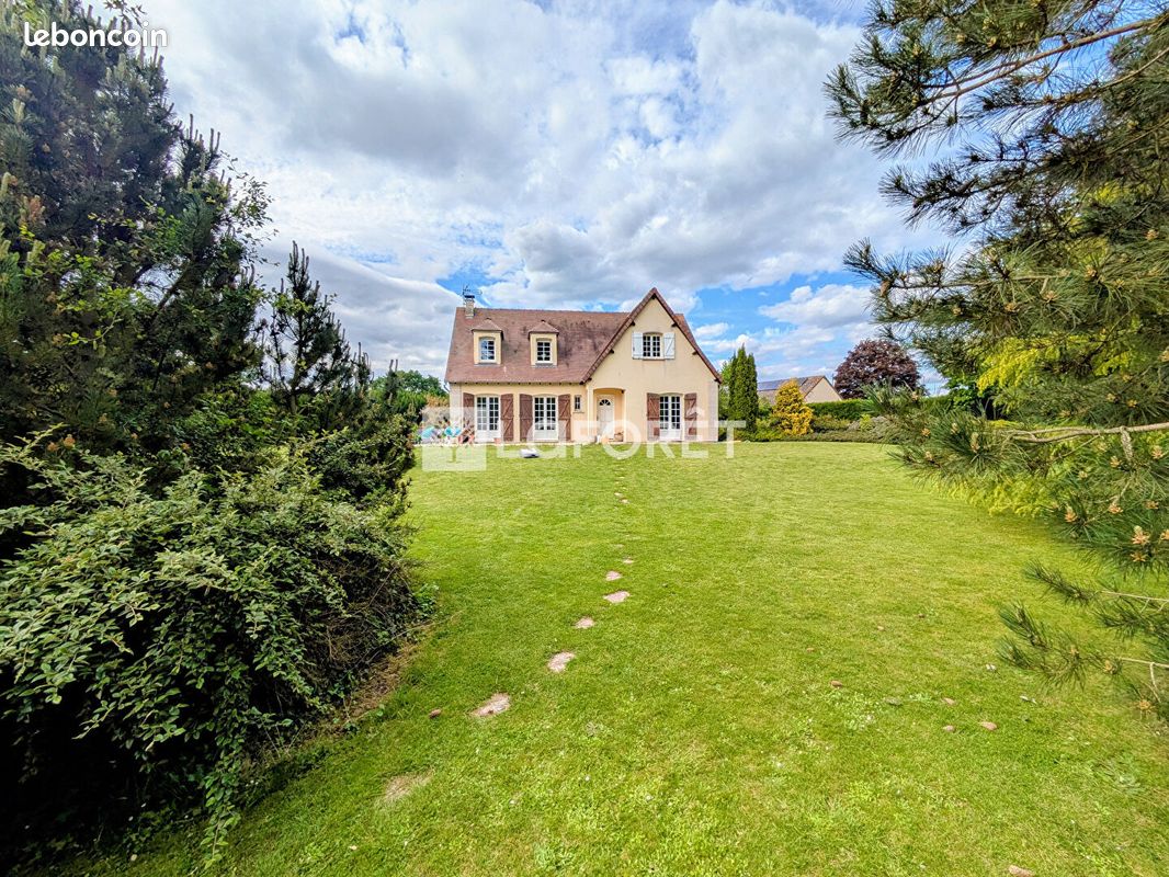Maison 7 pièces 160 m² · à Marbois · 160 m² · 305 000 €