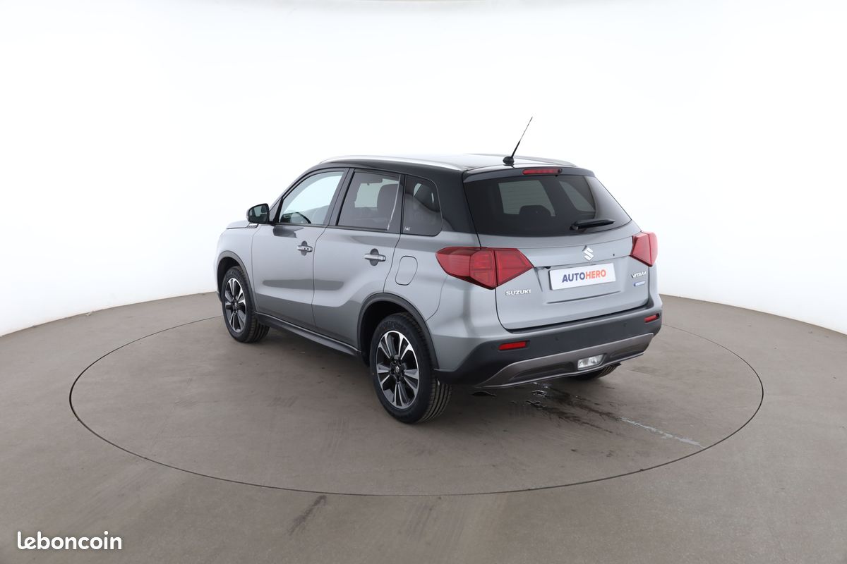 Suzuki Vitara 1.4 BoosterJet Hybrid Style Auto 129 ch (image 2)