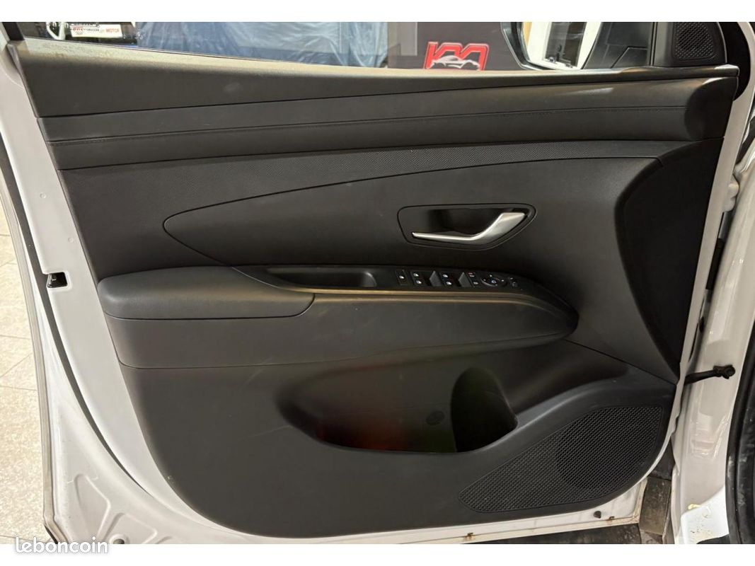 HYUNDAI TUCSON 1.6L - T-GDi Hybrid - 215Ch - BVA - Initia - Garantie constructeur 07-2027 (image 7)