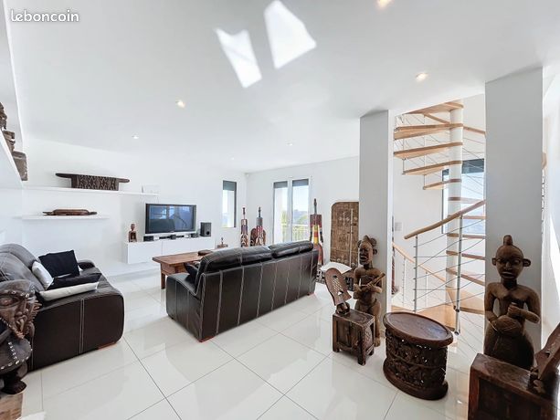 Villa 7 pièces 175 m² — 10