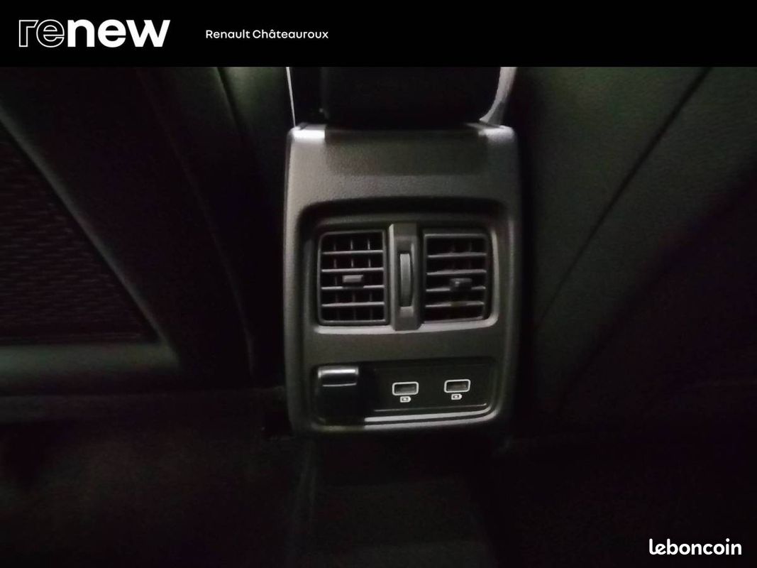 RENAULT Captur TCe 100 GPL - 21 Intens (image 25)