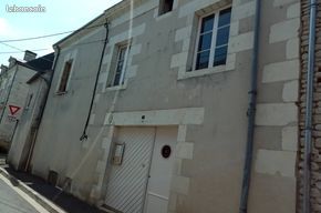 Maison 11 pièces 170 m² · à La Tour-Saint-Gelin · 170 m² · 33 000 €
