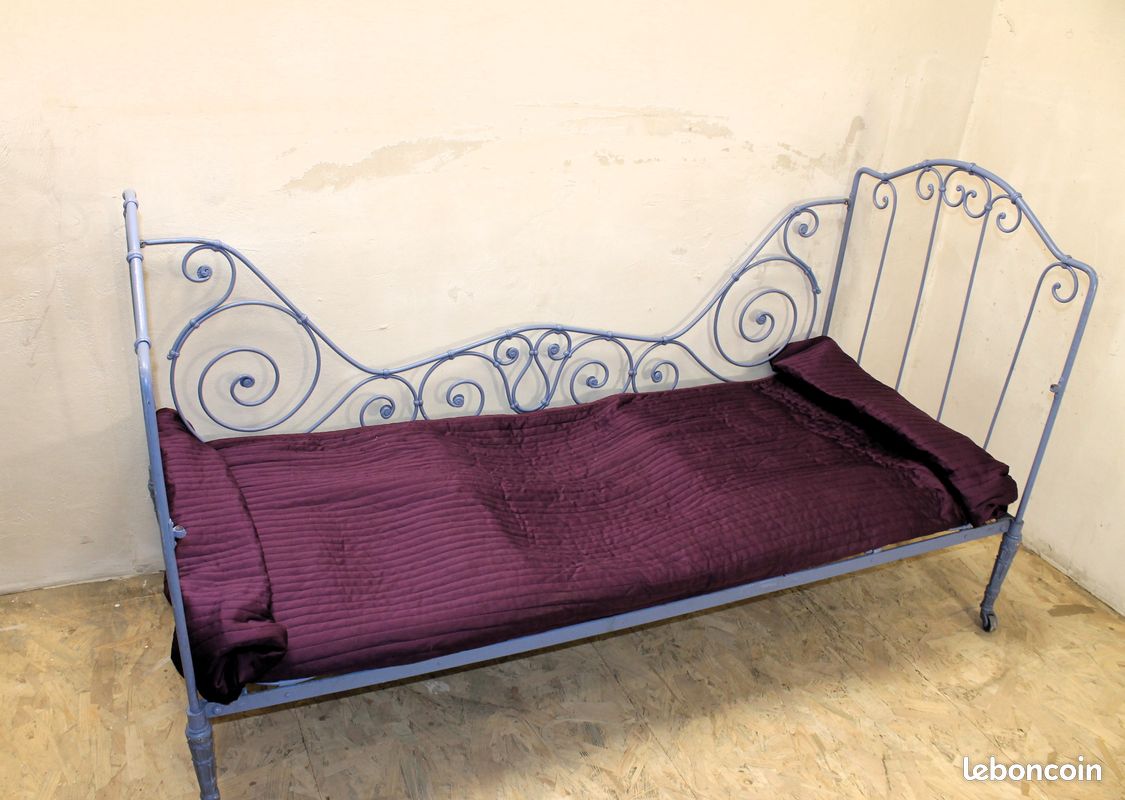 Lit / banquette fer forgé XIX (image 1)