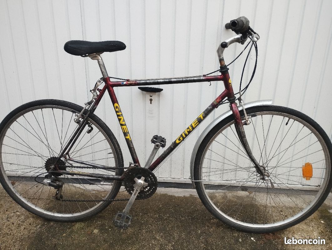 5 vélos ville Peugeot / Gitane randonneuse vintage rénové im Kanton