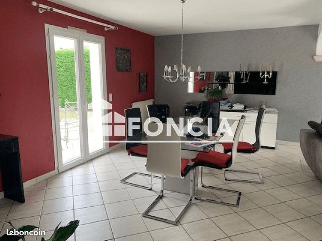 Maison 6 pièces 158 m² · à Agen · 158 m² · 1 230 €