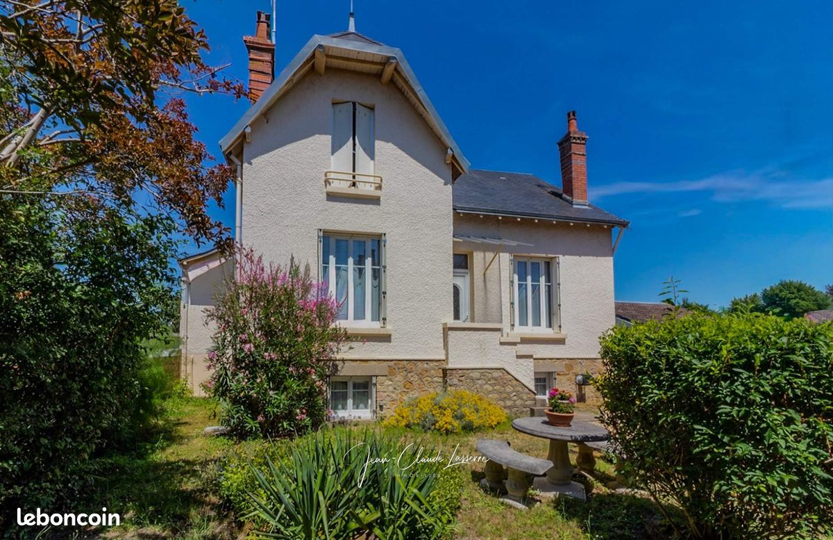 Maison 5 pièces 139 m² · à Vierzon · 139 m² · 159 900 €