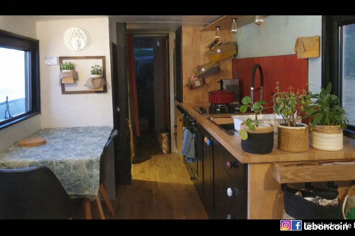 Bus aménagé VASP, camping car poids lourds (image 7)