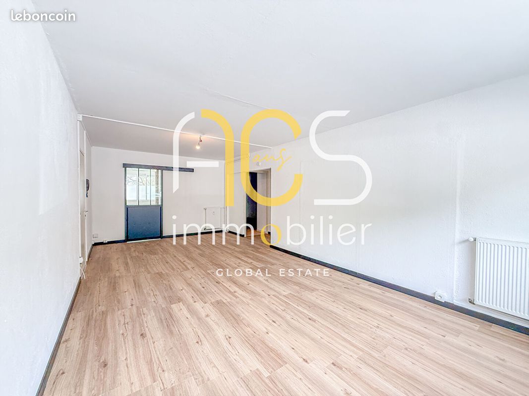 Appartement 3 pièces 66 m² · à Villeneuve-lès-Avignon · 65,6 m² · 835 €/mois