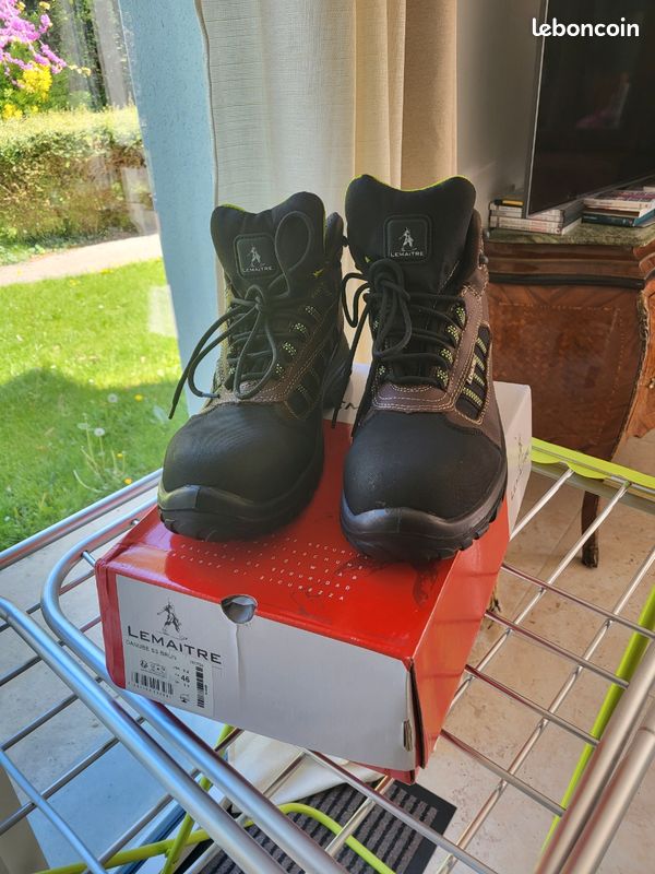 Chaussure de sécurité (image 1)