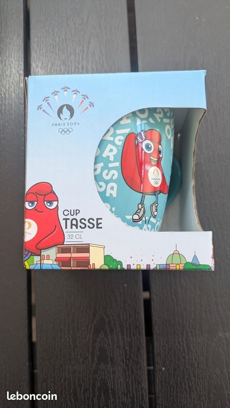 Tasse avec anse (image 1)