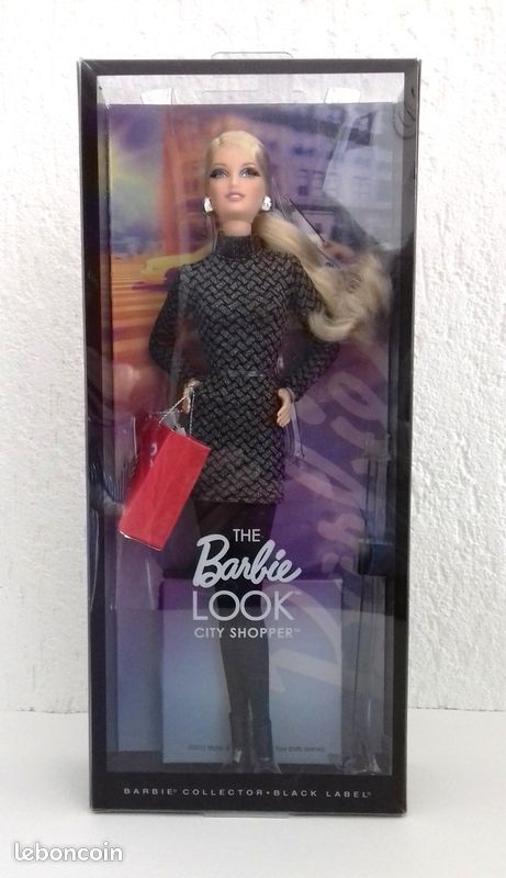 Barbie Look City Shopping - Poupée Neuve 2012 - Collection Mattel