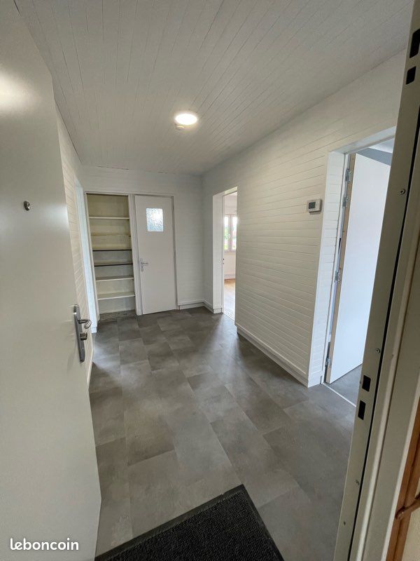 Appartement 3 pièces 68 m² · à Dijon · 68 m² · 890 €