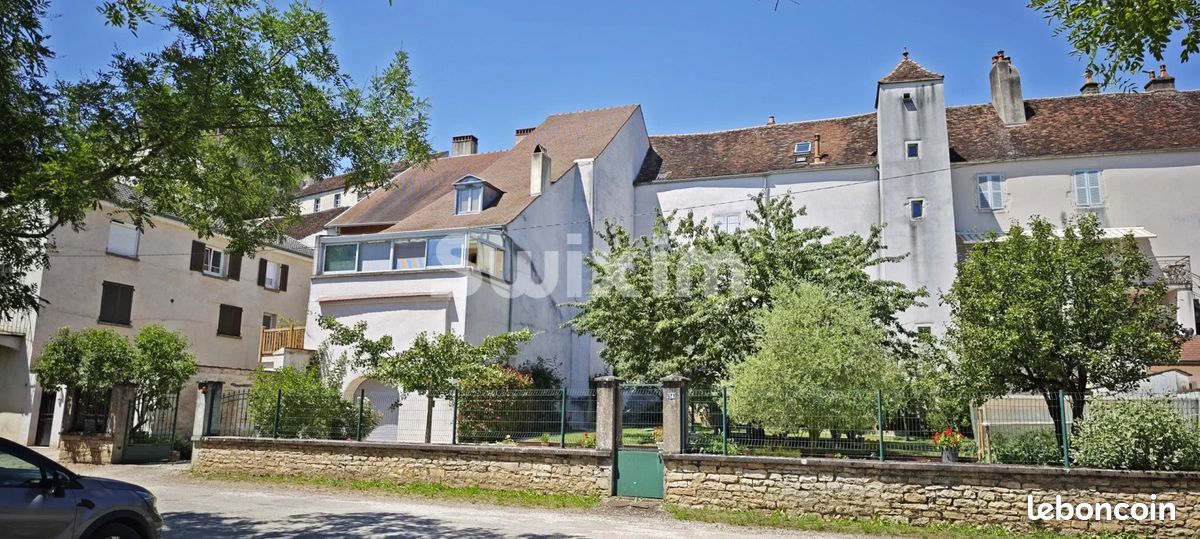 Maison 9 pièces 188 m² · à Pesmes · 188 m² · 320 000 €