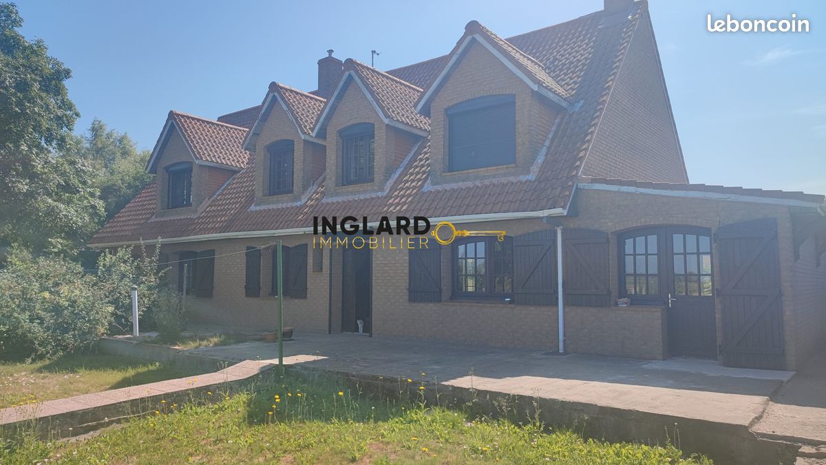 Maison 7 pièces 215 m² · à Looberghe · 215 m² · 268 000 €