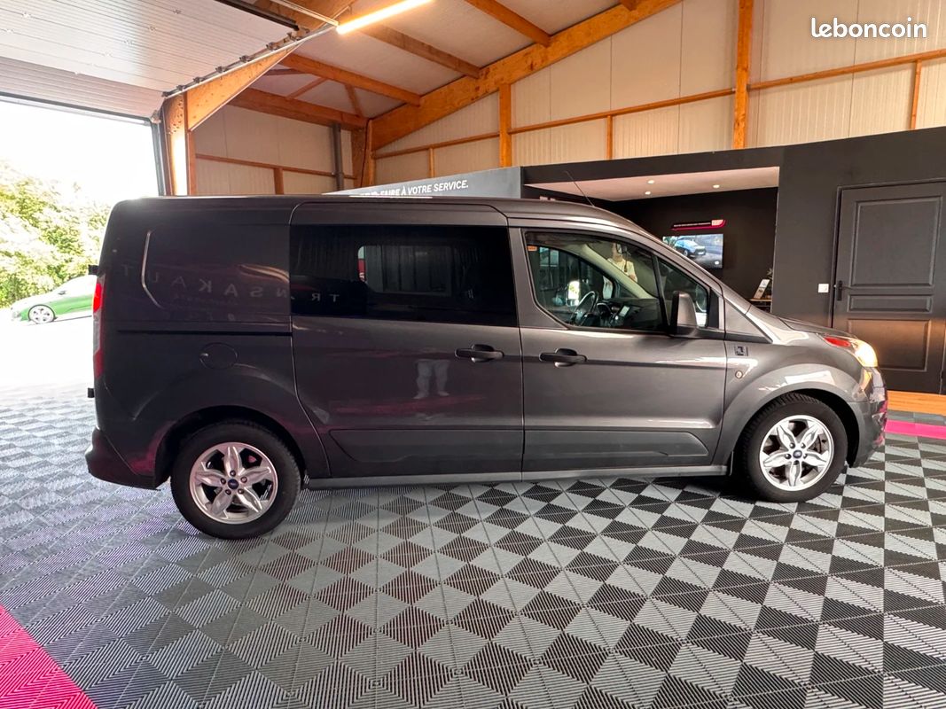 FORD TRANSIT CONNECT CABINE APPROFONDIE 1.5 ECOBLUE 120 S&S BVA8 Trend CAMÉRA DE RECUL / ANDROID AUTO / ATTELAGE / ENTRETIEN COMPLET (image 4)