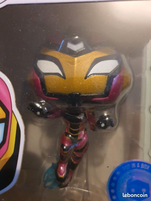 Figurine POP Funko Marvel 687 Ironheart (image 2)