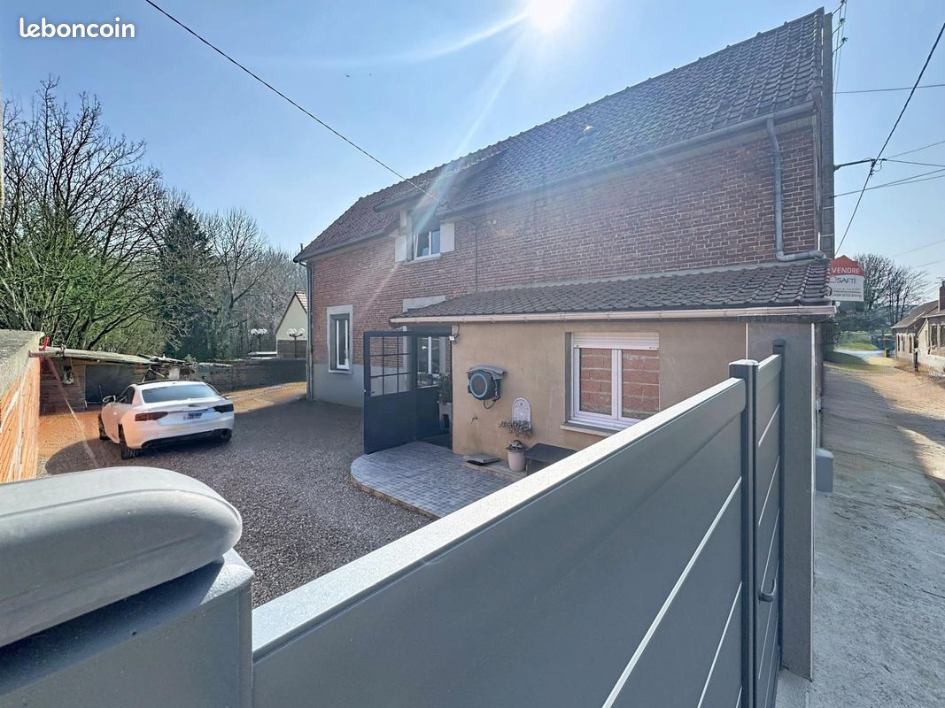 Maison 5 pièces 114 m² · à Péronne · 114 m² · 165 000 €