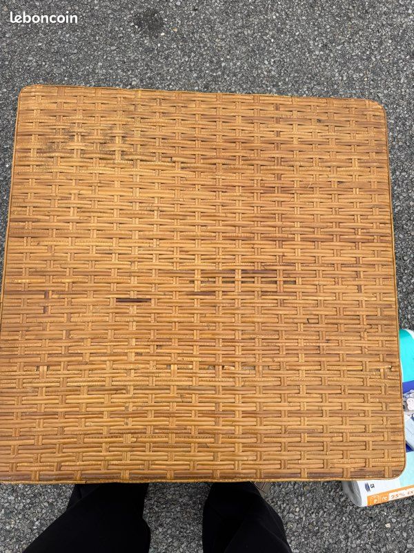 Table basse en rotin (image 6)