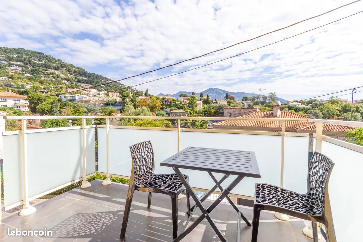 Appartement 2 pièces 37 m² · à Roquebrune-Cap-Martin · 37 m² · 1 269 €/mois