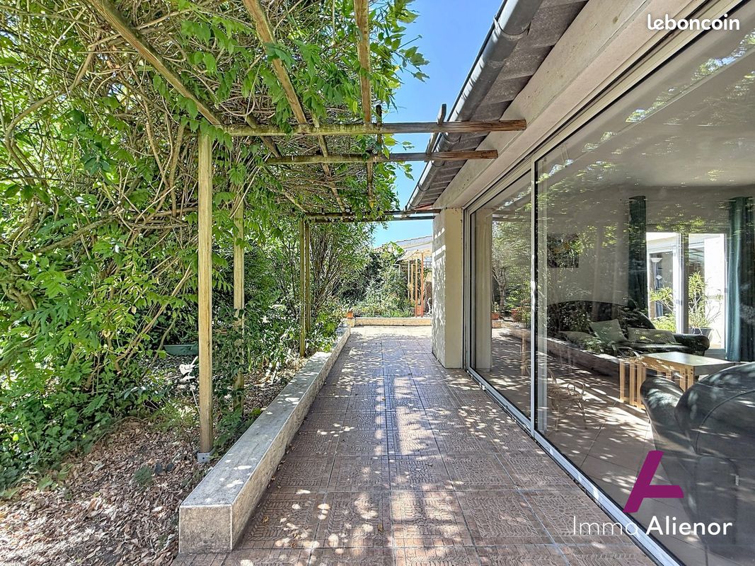 Maison 8 pièces 144 m² · à Bègles · 144 m² · 499 000 €