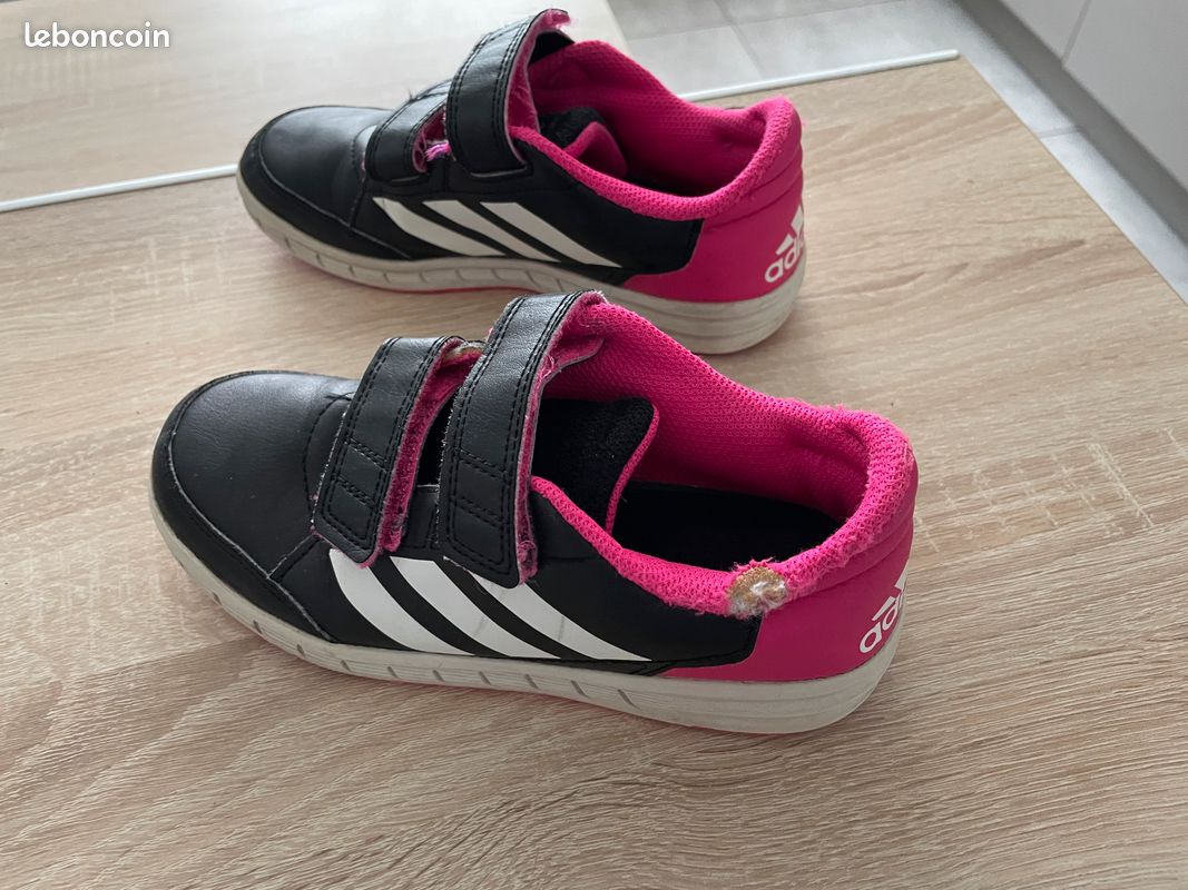 Basket fille *adidas* pointure 32 Chaussures