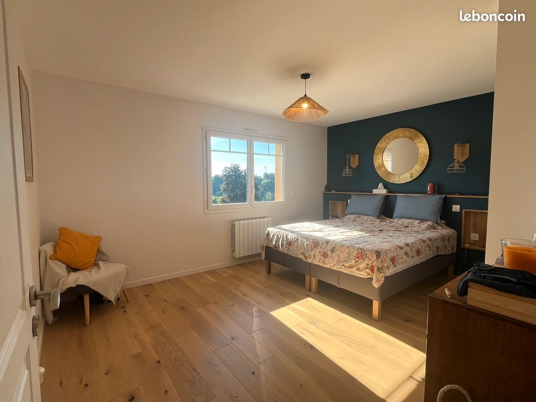 Maison 9 pièces 169 m² · à Montanay · 169 m² · 599 000 €