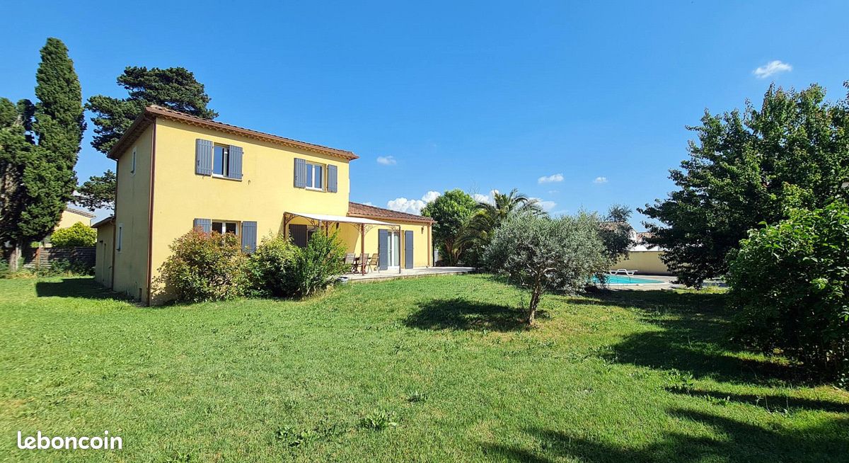 Maison 5 pièces 145 m² · à Camaret-sur-Aigues · 145 m² · 430 000 €