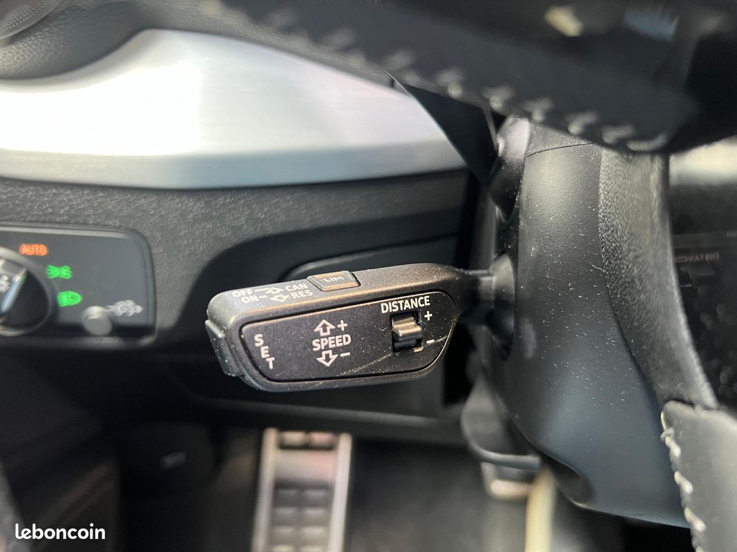 Audi q2 35 tfsi s-line s-tronic7 150 ch toit ouvrant panoramique ja 19 rotor (image 15)